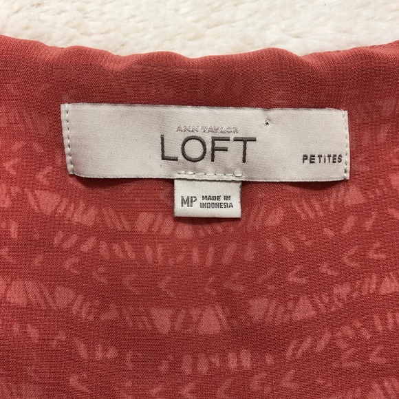 Loft tank size medium petite - Picture 4 of 7